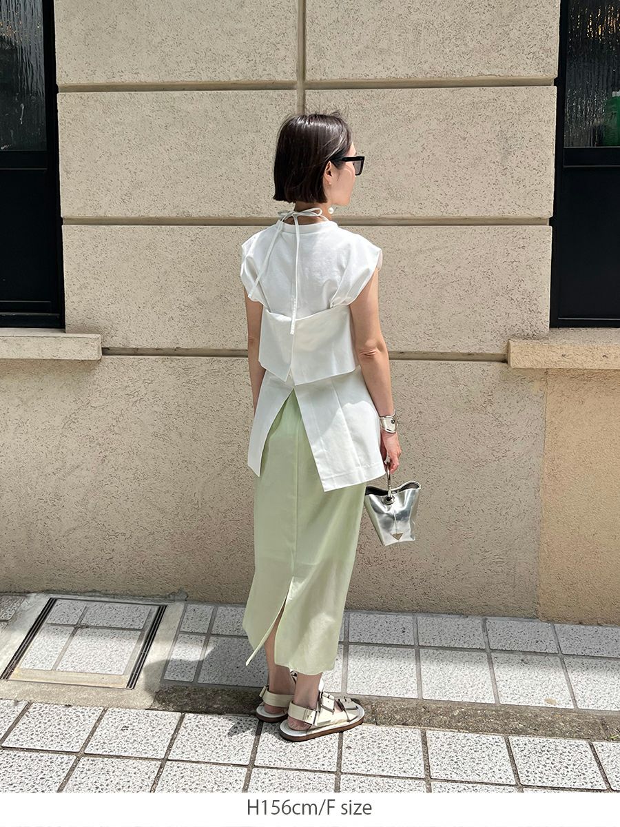 10% off】HALTER NECK TOPS | bow.a