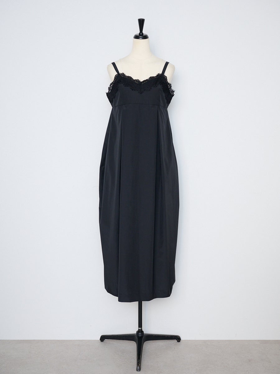LACE CAMISOLE ONE-PIECE | bow.a