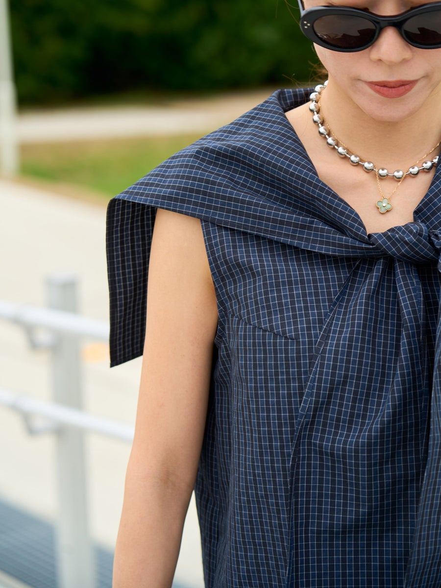 BOW TIE ONE-PIECE | bow.a